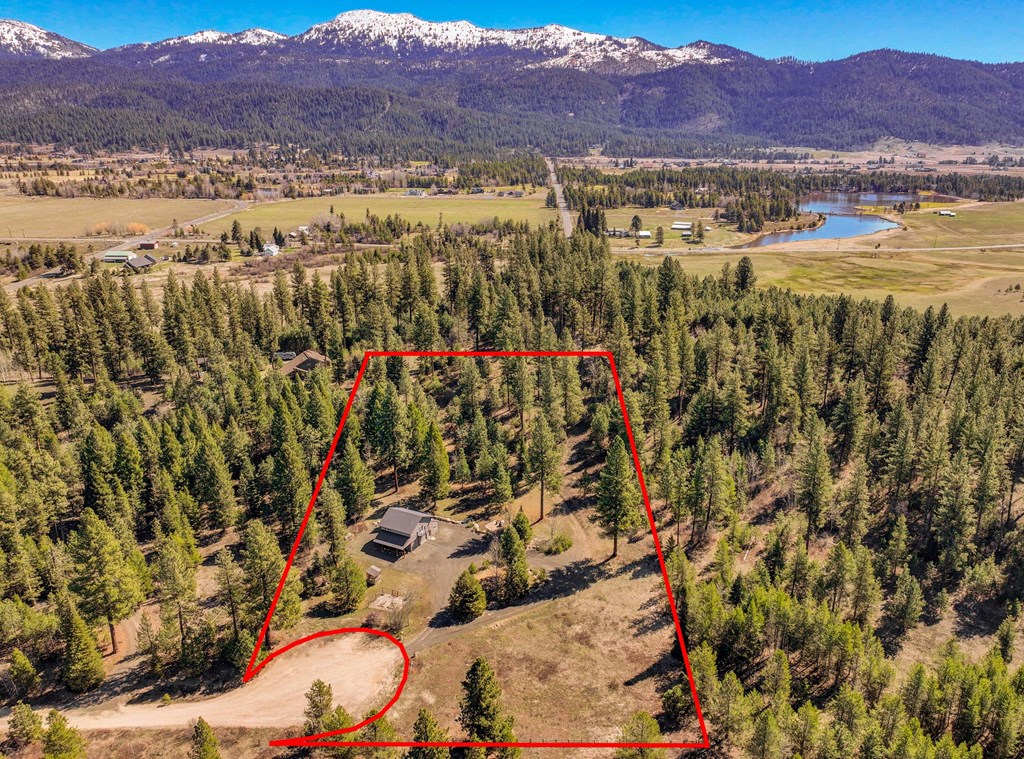 13810 Shadow Ridge Drive McCall, ID 83638 - Photo 29 of 31 4.47 Acres at the end of the road.