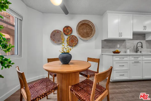 $699,000 | 914 Lincoln Boulevard, Unit 202, Santa Monica, CA 90403