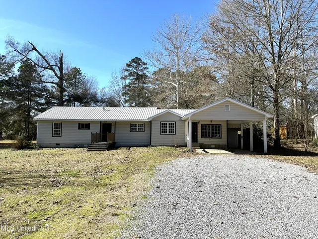 $159,000 | 607 Hillsboro Street, Forest, MS 39074