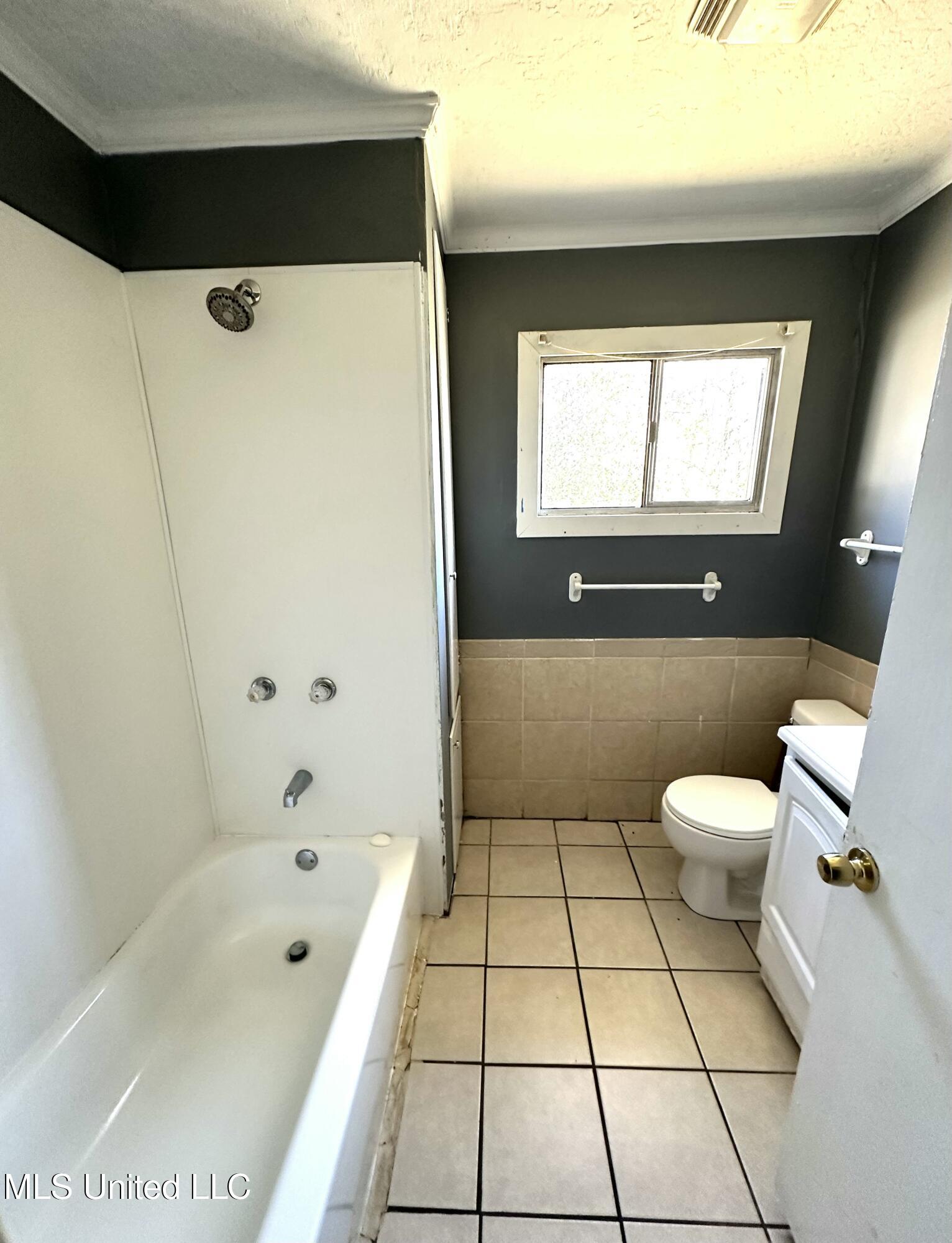 607 Hillsboro Street Forest, MS 39074 - Photo 13 of 17 IMG_2387