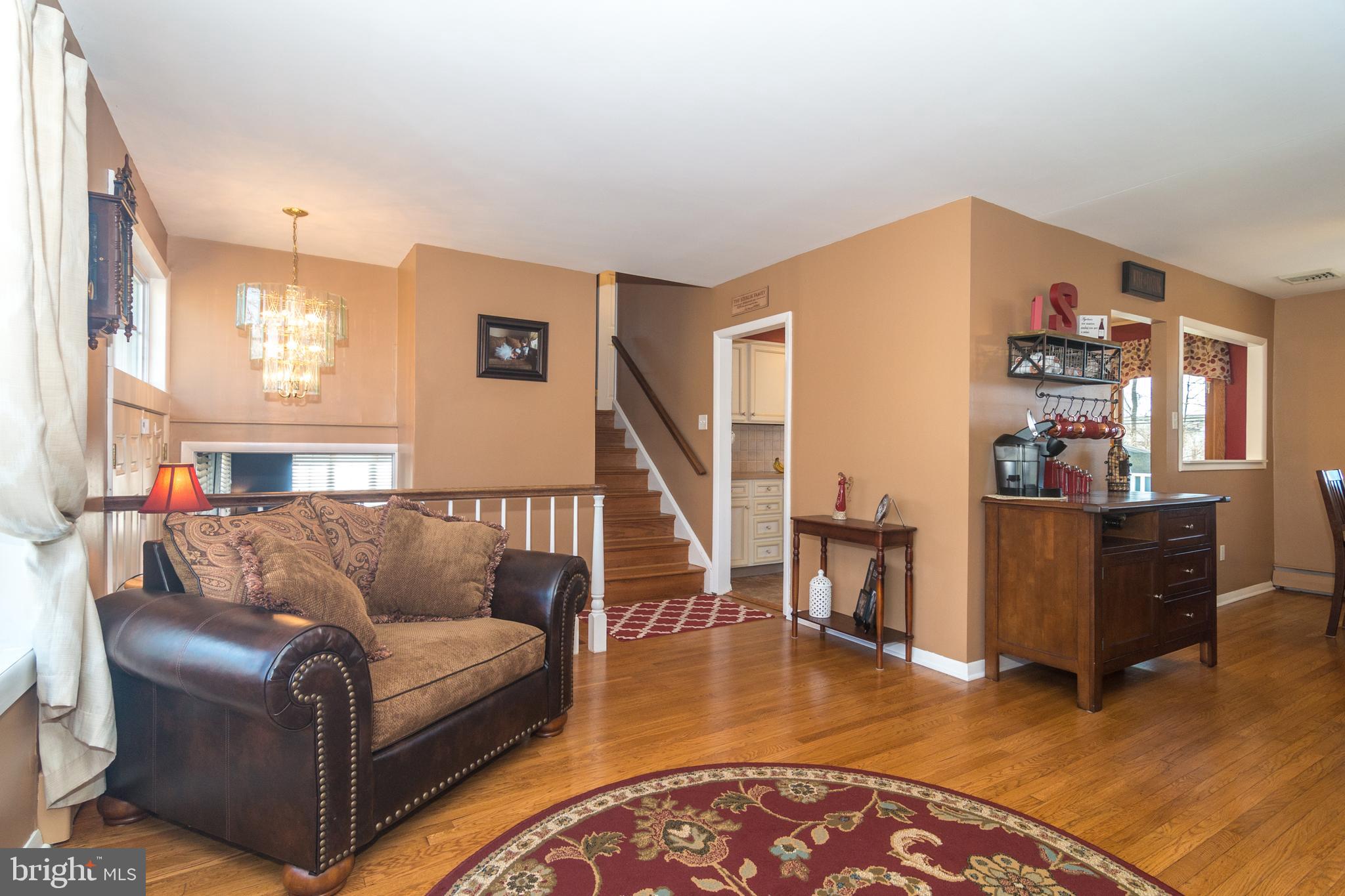 356 Hancock Road Warminster, PA 18974 - Photo 6 of 48