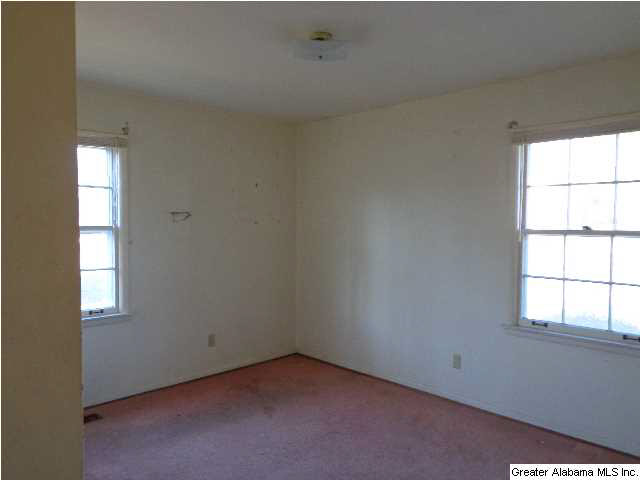 402 Susan Lane Birmingham, AL 35228 - Photo 16 of 17