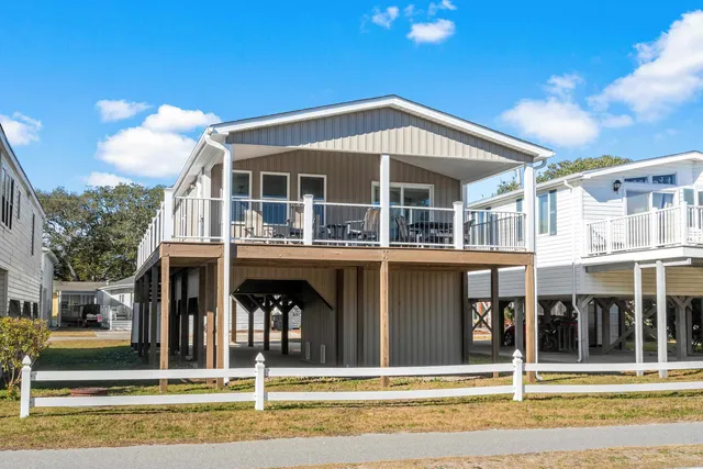 $595,000 | 2118 Lark Drive, Surfside Beach, SC 29575
