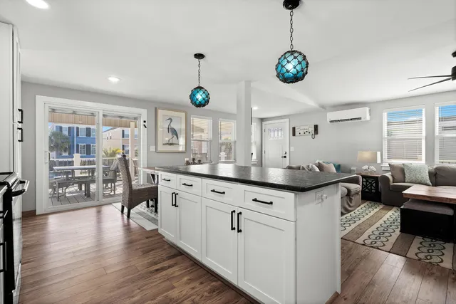 $595,000 | 2118 Lark Drive, Surfside Beach, SC 29575