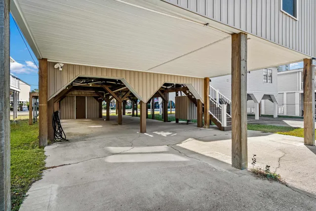 $595,000 | 2118 Lark Drive, Surfside Beach, SC 29575