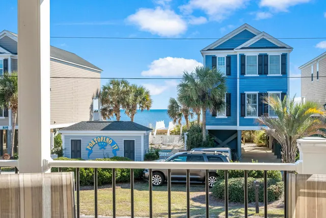 $595,000 | 2118 Lark Drive, Surfside Beach, SC 29575