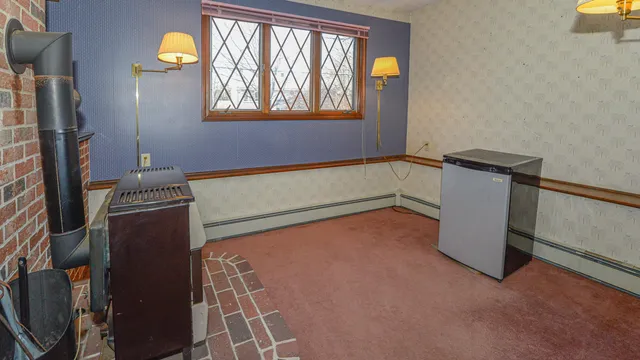 $409,000 | 10 Arlington Avenue, Westbrook, ME 04092