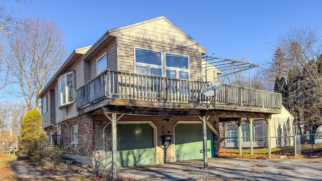 $409,000 | 10 Arlington Avenue, Westbrook, ME 04092