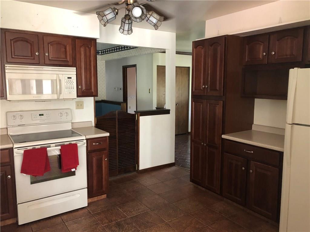 440 Pittsburgh Road Rochester, PA 15074 - Photo 6 of 25