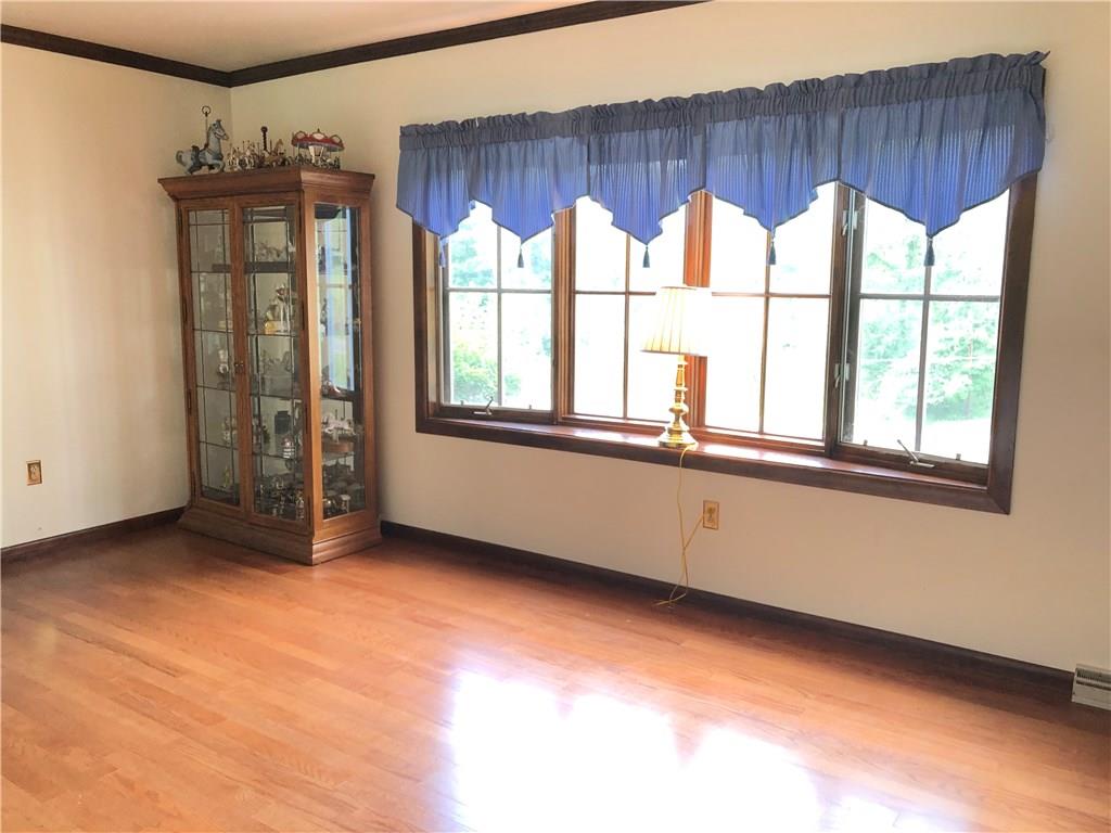 440 Pittsburgh Road Rochester, PA 15074 - Photo 10 of 25