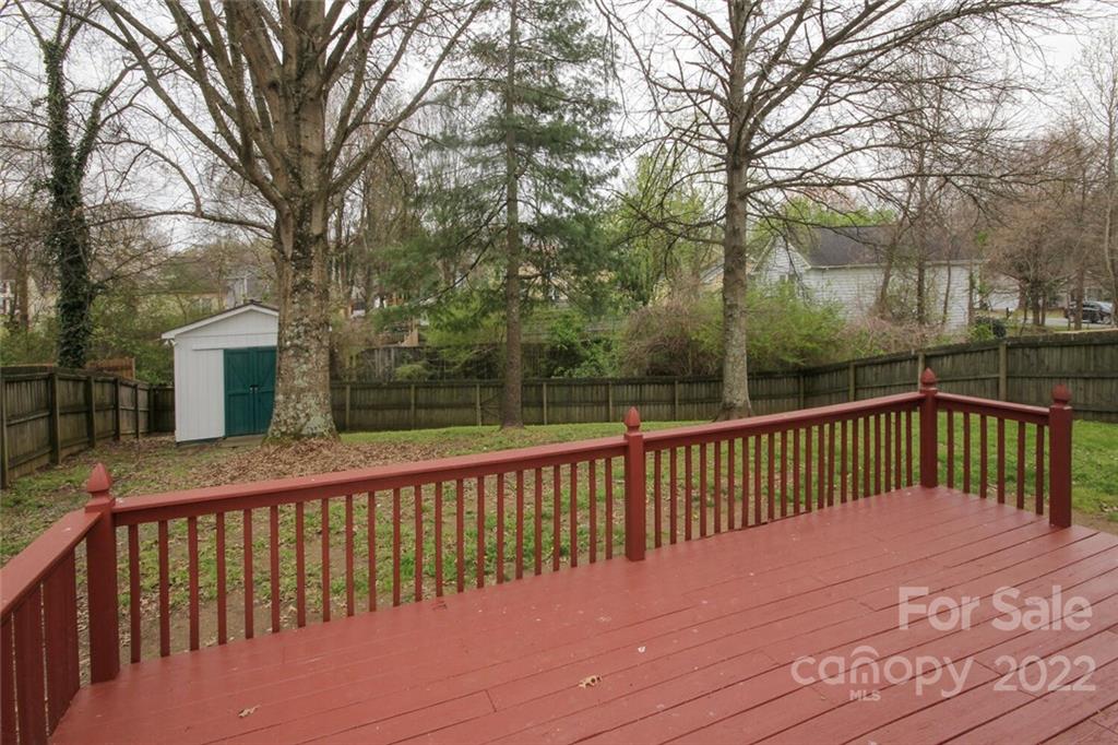 9229 Oren Thompson Road Charlotte, NC 28213 - Photo 16 of 18