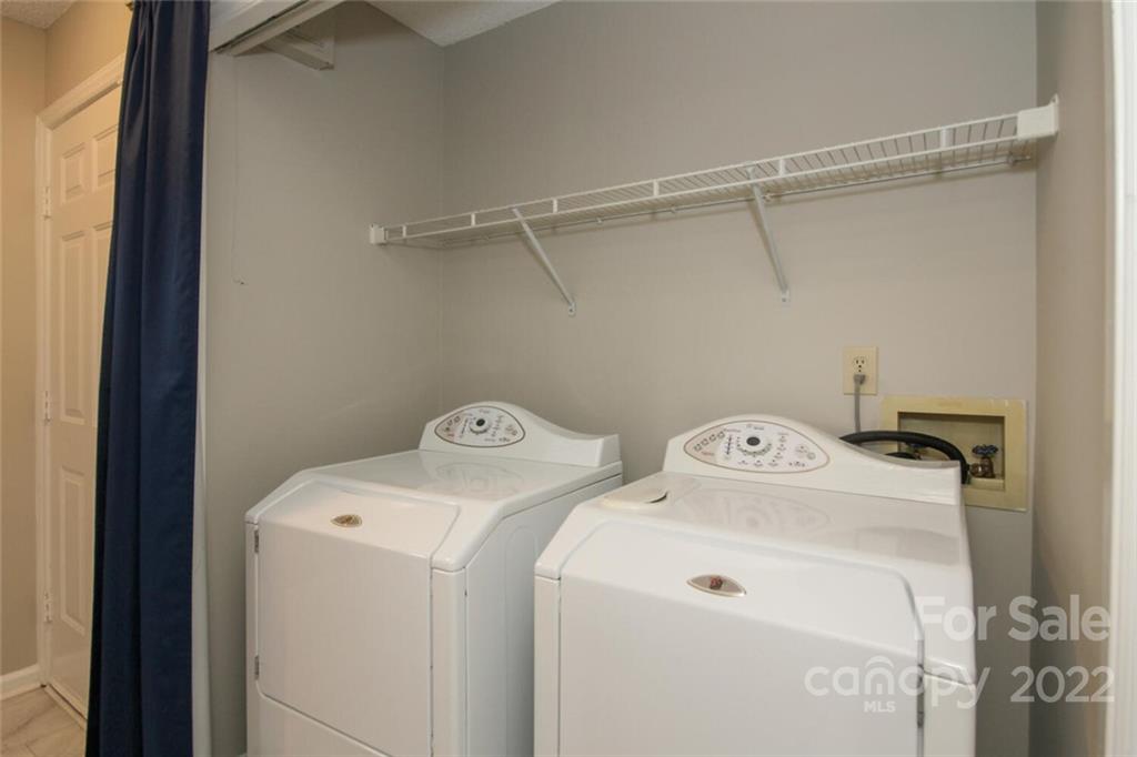 9229 Oren Thompson Road Charlotte, NC 28213 - Photo 9 of 18