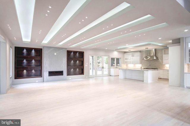 $3,195,000 | 3206 North George Mason Drive, Arlington, VA 22207