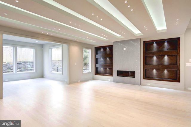 $3,195,000 | 3206 North George Mason Drive, Arlington, VA 22207