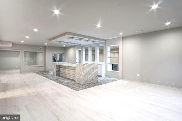 $3,195,000 | 3206 North George Mason Drive, Arlington, VA 22207