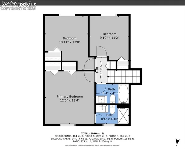 a picture of a wall with a white wall