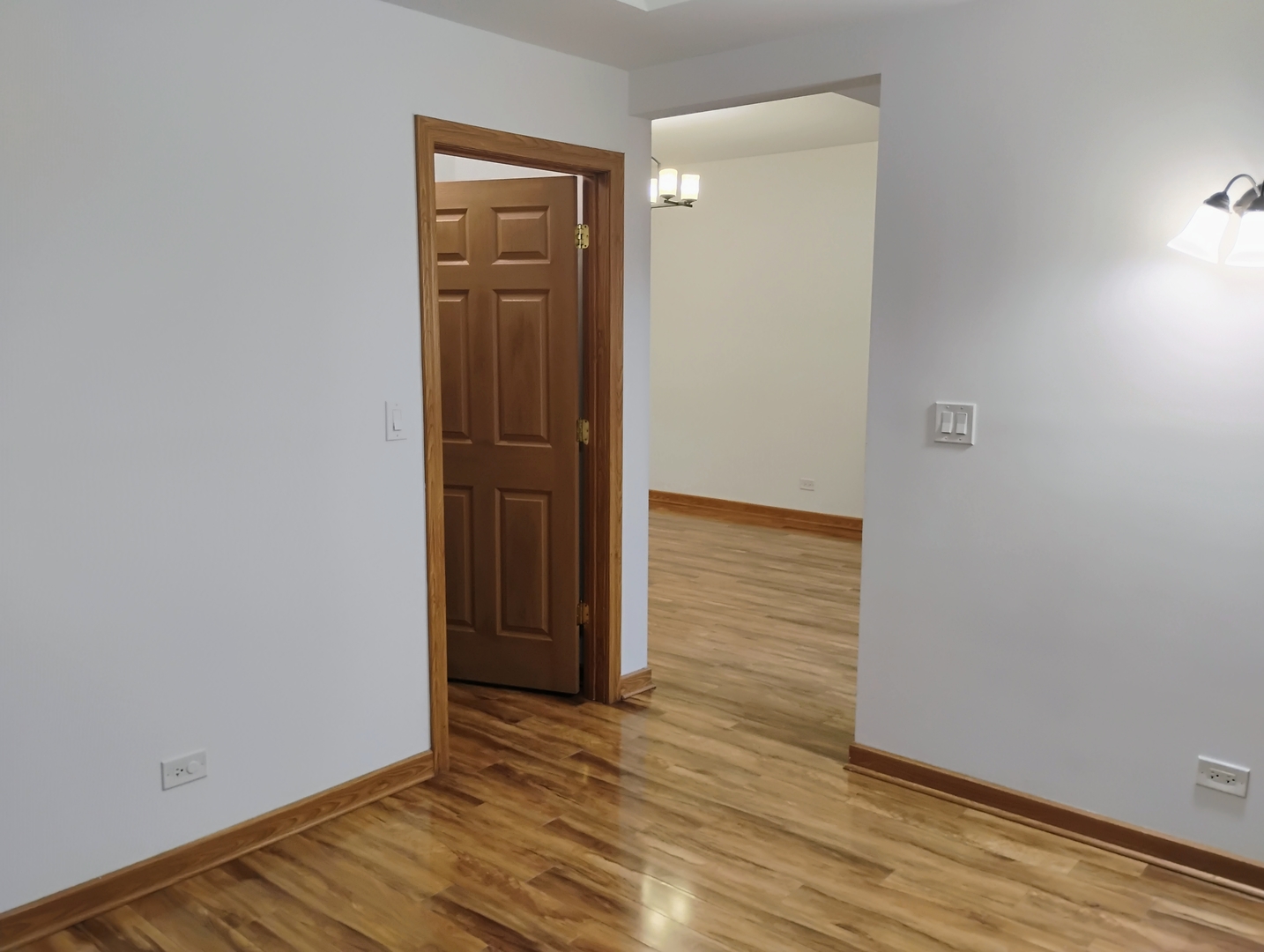 397 Alles Street, Unit 2 Des Plaines, IL 60016 - Photo 12 of 23