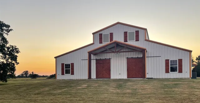 $950,000 | 218 Farm To Market 80, Teague, TX 75860
