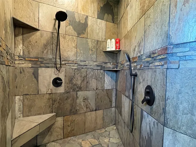 $950,000 | 218 Farm To Market 80, Teague, TX 75860