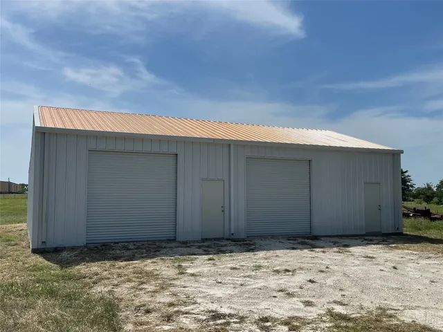 $950,000 | 218 Farm To Market 80, Teague, TX 75860