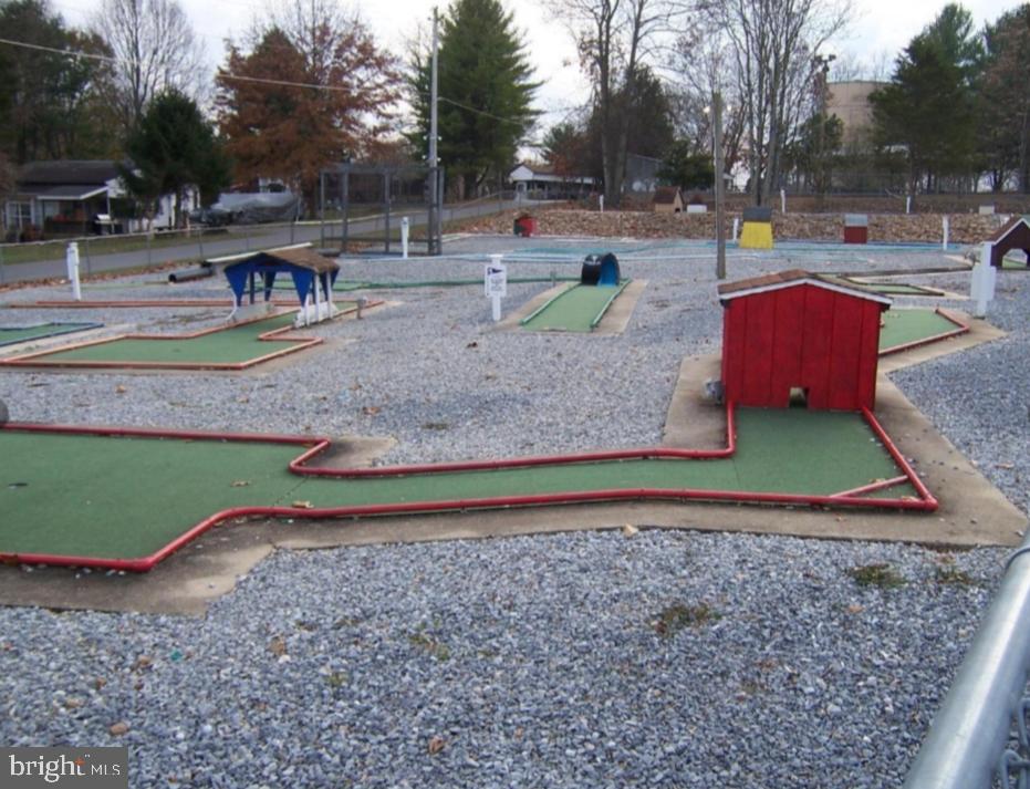 30-13 Ranger Road Falling Waters, WV 25419 - Photo 24 of 25 Community putt putt