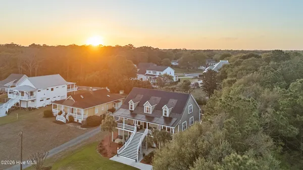 $1,240,000 | 214 Pelican Walk, Hampstead, NC 28443