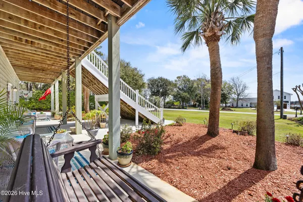 $1,240,000 | 214 Pelican Walk, Hampstead, NC 28443