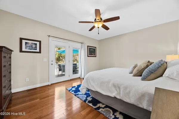 $1,240,000 | 214 Pelican Walk, Hampstead, NC 28443