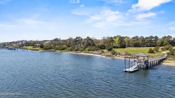 $1,240,000 | 214 Pelican Walk, Hampstead, NC 28443