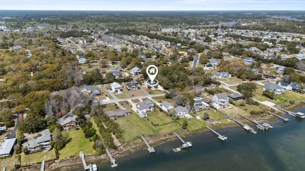 $1,240,000 | 214 Pelican Walk, Hampstead, NC 28443