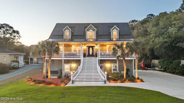 $1,240,000 | 214 Pelican Walk, Hampstead, NC 28443