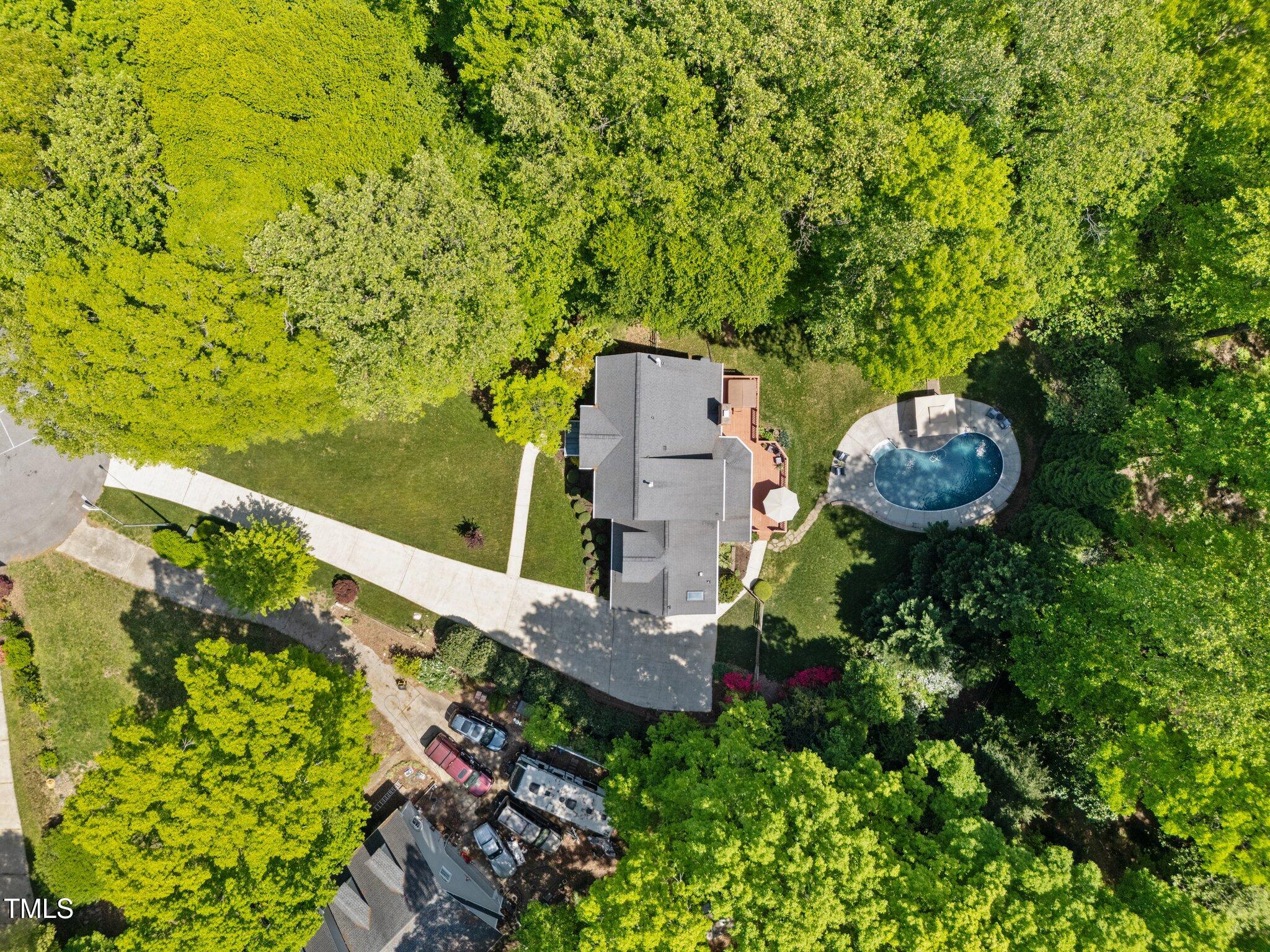 12200 Glenlivet Way Raleigh, NC 27613 - Photo 47 of 51 56-web-or-mls-DJI_20250418133546_0693_D