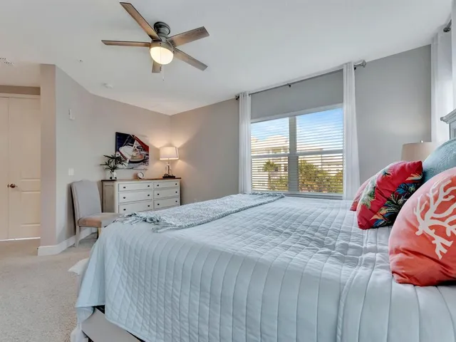 $3,000 | 7840 34th Avenue West, Unit 202, Bradenton, FL 34209