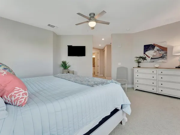 $3,000 | 7840 34th Avenue West, Unit 202, Bradenton, FL 34209