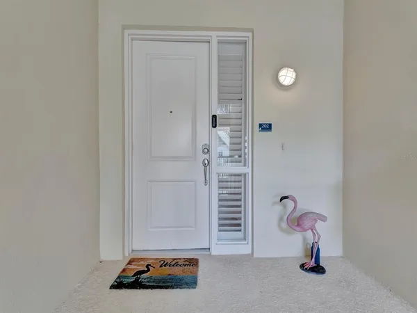 $3,000 | 7840 34th Avenue West, Unit 202, Bradenton, FL 34209