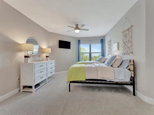 $3,000 | 7840 34th Avenue West, Unit 202, Bradenton, FL 34209