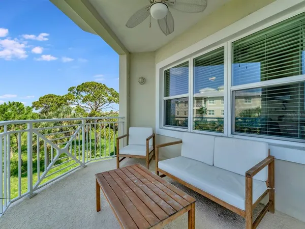 $3,000 | 7840 34th Avenue West, Unit 202, Bradenton, FL 34209