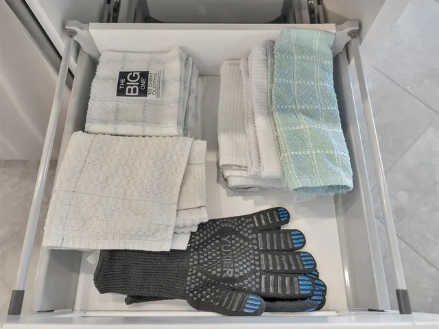 $3,000 | 7840 34th Avenue West, Unit 202, Bradenton, FL 34209