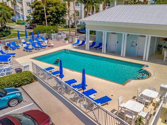 $3,000 | 7840 34th Avenue West, Unit 202, Bradenton, FL 34209