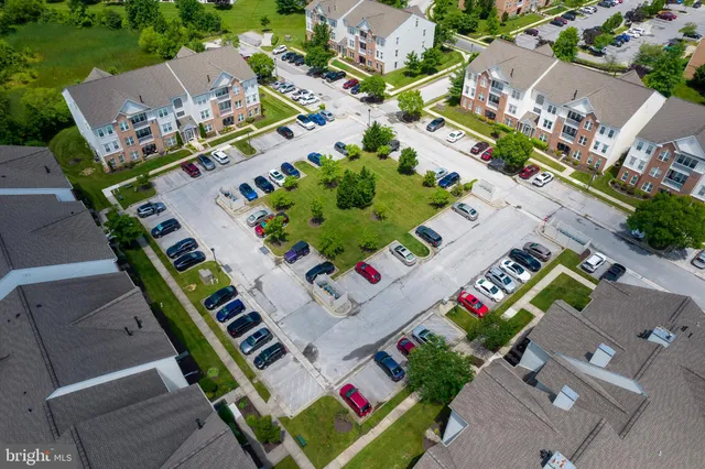 $274,000 | 9534 Shirewood Court, Unit 9534, Baltimore, MD 21237