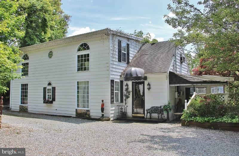 638 Valley Road York, PA 17403 - Photo 8 of 27 Gallery Image 8