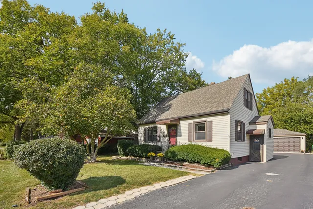 $319,900 | 6666 Ravinia Drive, Tinley Park, IL 60477