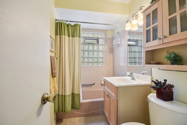 $319,900 | 6666 Ravinia Drive, Tinley Park, IL 60477