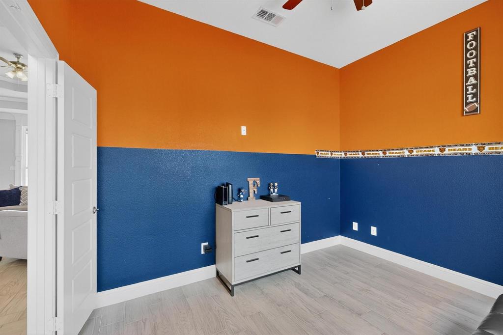 129 Altom Road Springtown, TX 76082 - Photo 37 of 40 a view of a furniture