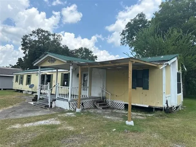 $19,900 | 334 New Orleans Avenue, Lake Arthur, LA 70549