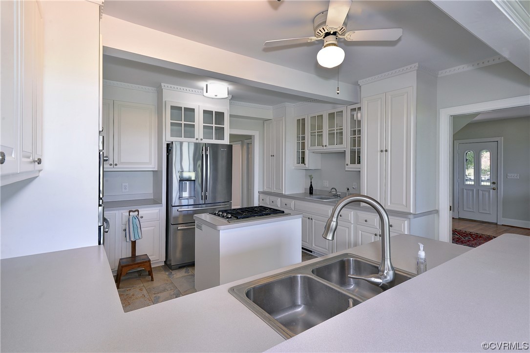 528 10th Street West Point, VA 23181 - Photo 13 of 50 a kitchen with a refrigerator a sink and dishwasher
