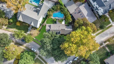 $850,000 | 9107 Shoreview Road, Dallas, TX 75238