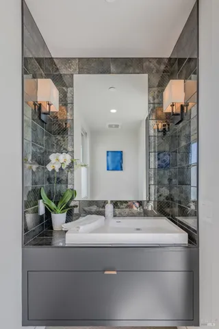 $5,500,000 | 301 1st Street West, Sonoma, CA 95476