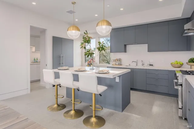 $5,500,000 | 301 1st Street West, Sonoma, CA 95476