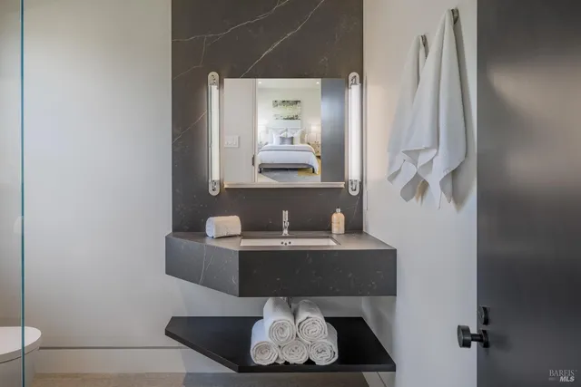 $5,500,000 | 301 1st Street West, Sonoma, CA 95476